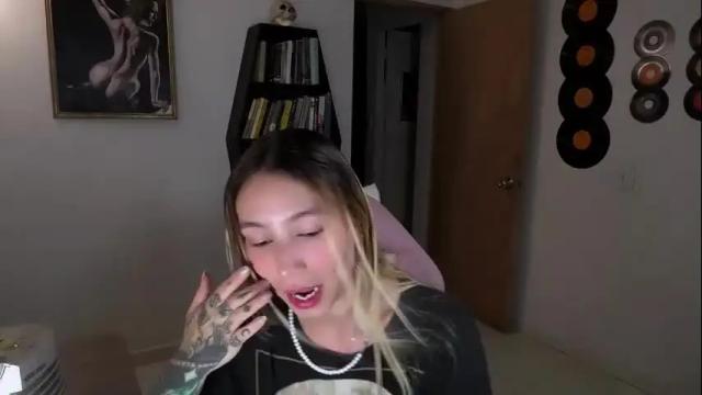 Thumbnail 1, saucy_jenn1's Stream at Chaturbate, 3 months ago