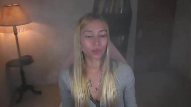Image 10 of saucy_jenn1 Stream on Chaturbate on 29 days ago