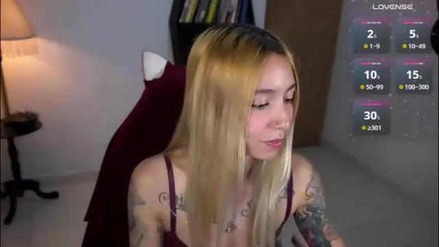 Image 10 of saucy_jenn1 Stream on Chaturbate on 27 days ago