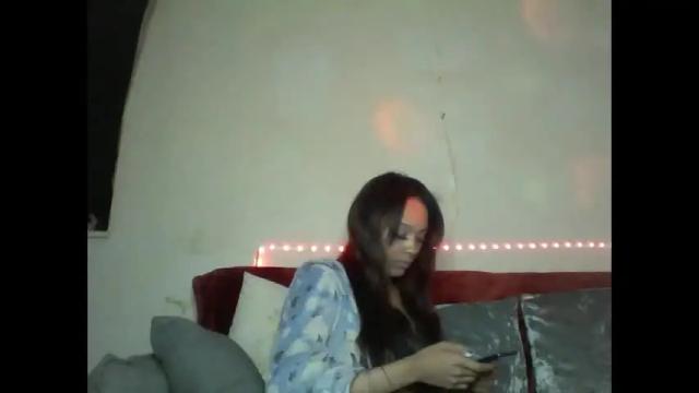 Image 3 of saucy_shanice Stream on Chaturbate on 1 month ago