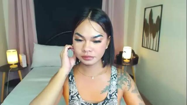 Thumbnail 1, saucyfoxhugecock's Stream at Chaturbate, 4 months ago