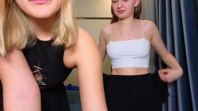 Image 11 of sav_anna Stream on Chaturbate on 14 months ago