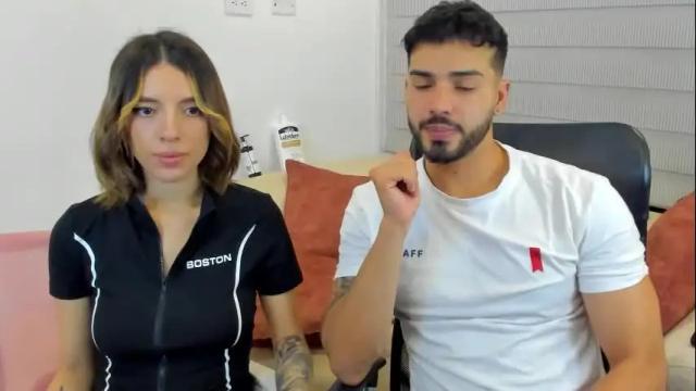 Image 3 of savagesweethearts Stream on Chaturbate on 1 month ago