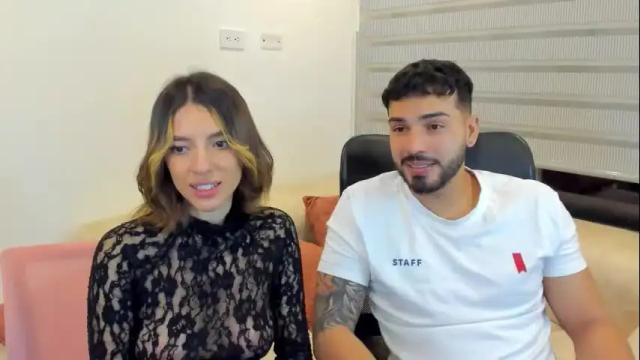 Image 2 of savagesweethearts Stream on Chaturbate on 1 month ago