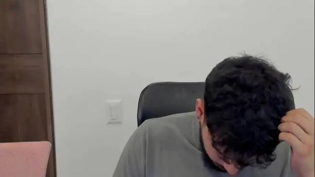 Image 3 of savagesweethearts Stream on Chaturbate on 1 month ago