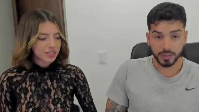 Image 3 of savagesweethearts Stream on Chaturbate on 1 month ago