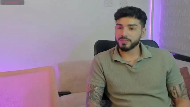 Image 2 of savagesweethearts Stream on Chaturbate on 1 month ago