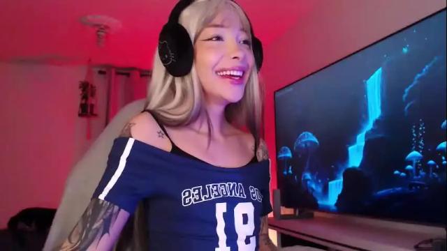 Image 7 of savanna_wallace Stream on Chaturbate on 3 months ago