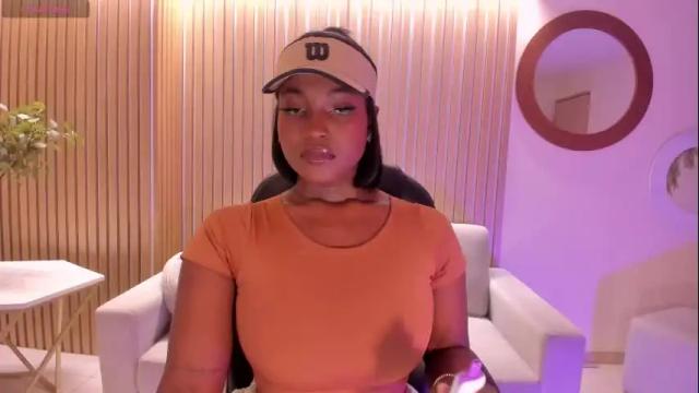 Image 6 of savannahstorm_ Stream on Chaturbate on 2 months ago