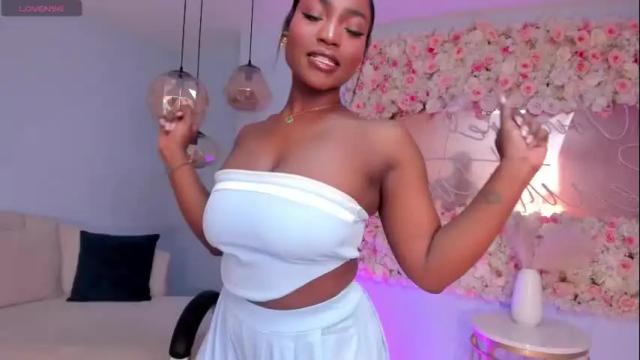 Image 12 of savannahstorm_ Stream on Chaturbate on 1 month ago