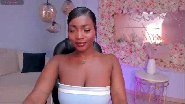 Image 8 of savannahstorm_ Stream on Chaturbate on 1 month ago