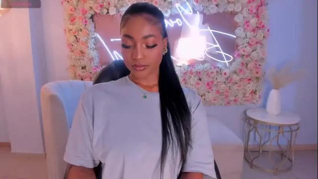 Image 6 of savannahstorm_ Stream on Chaturbate on 1 month ago