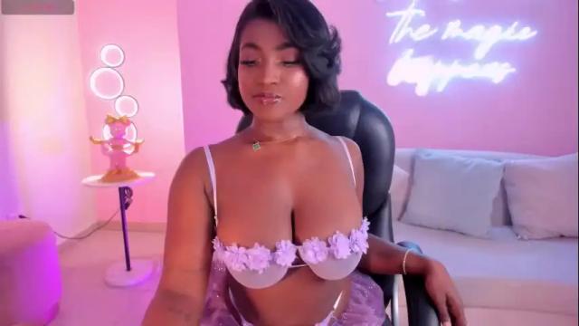 Image 6 of savannahstorm_ Stream on Chaturbate on 1 month ago