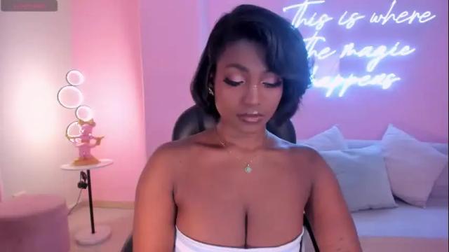 Image 6 of savannahstorm_ Stream on Chaturbate on 1 month ago