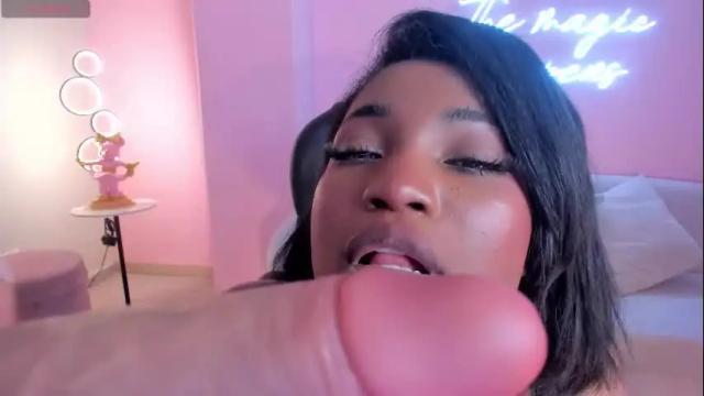Image 8 of savannahstorm_ Stream on Chaturbate on 1 month ago