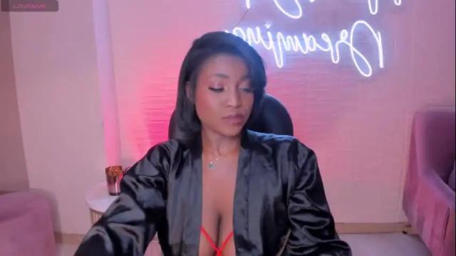 Image 4 of savannahstorm_ Stream on Chaturbate on 1 month ago