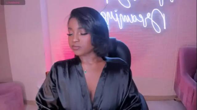 Image 6 of savannahstorm_ Stream on Chaturbate on 1 month ago