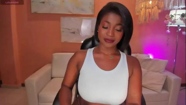 Image 12 of savannahstorm_ Stream on Chaturbate on 24 days ago