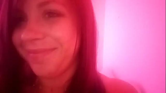 Image 4 of savannahxxxcamden Stream on Chaturbate on 19 months ago
