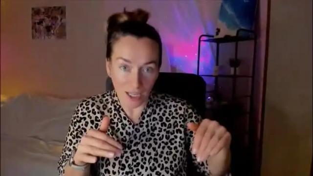 Image 12 of save_the_qween Stream on Chaturbate on 8 days ago