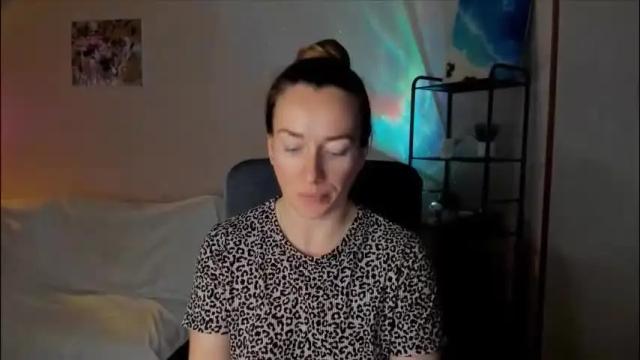 Image 7 of save_the_qween Stream on Chaturbate on 5 days ago