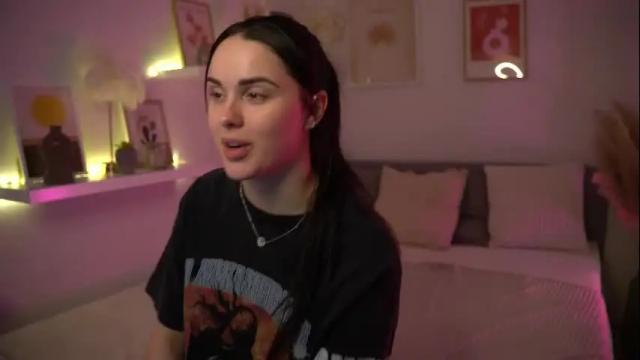 Image 2 of savvage_play Stream on Chaturbate on 1 month ago