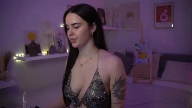 Image 2 of savvage_play Stream on Chaturbate on 15 days ago