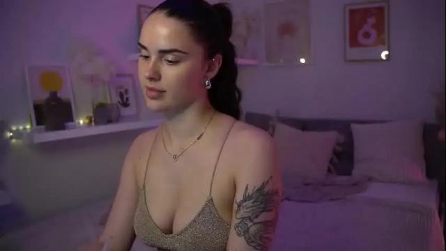 Image 7 of savvage_play Stream on Chaturbate on 1 month ago