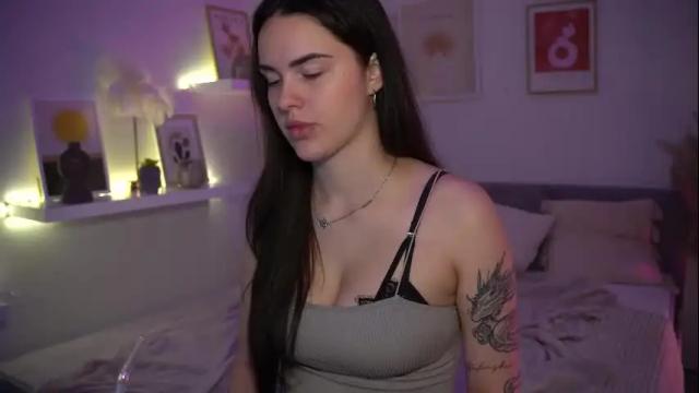 Image 3 of savvage_play Stream on Chaturbate on 13 days ago