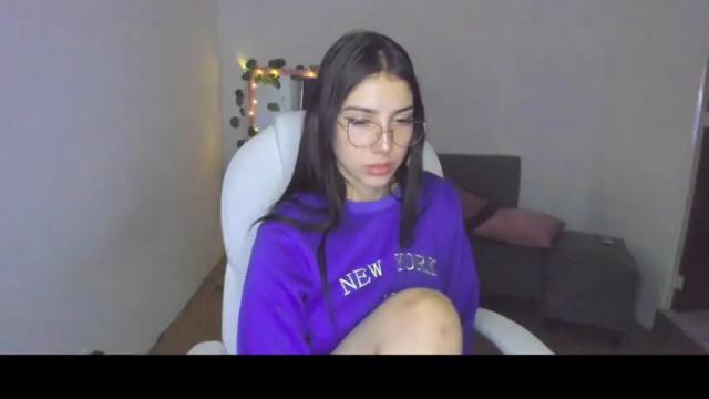 Image 2 of saya_candy Stream on Chaturbate on 15 months ago