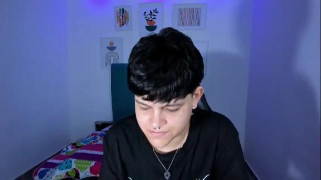 Image 3 of sayd_23 Stream on Chaturbate on 29 days ago