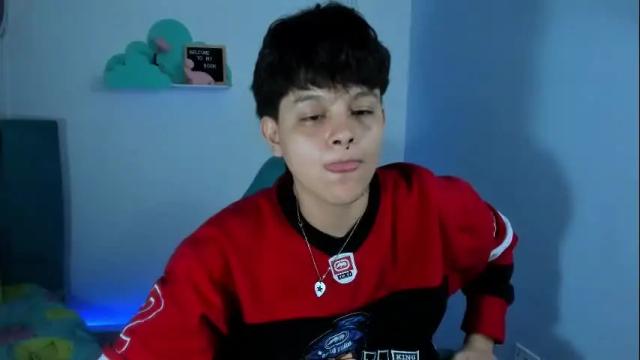 Image 3 of sayd_23 Stream on Chaturbate on 27 days ago