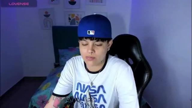 Image 2 of sayd_23 Stream on Chaturbate on 3 days ago