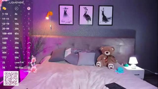 Image 3 of sayl0r_moon Stream on Chaturbate on 1 month ago