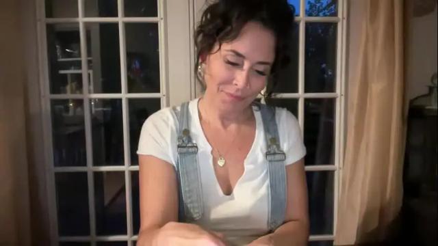 Image 10 of sayplsgdgrl Stream on Chaturbate on 1 month ago