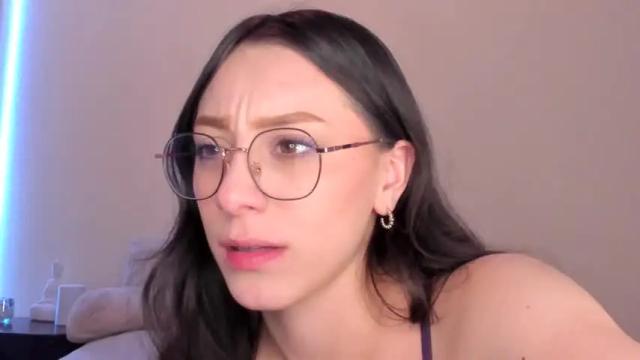 Image 10 of scarett_jackson Stream on Chaturbate on 12 months ago