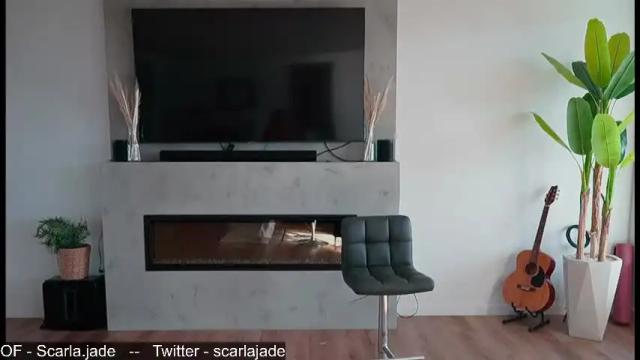 Image 4 of scarlajade Stream on Chaturbate on 3 months ago