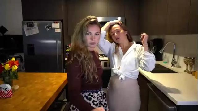 Image 11 of scarlajade Stream on Chaturbate on 1 month ago