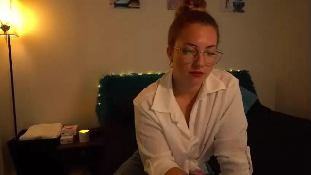Image 11 of scarlajade Stream on Chaturbate on 22 days ago