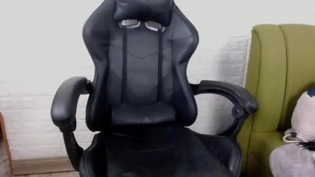 Image 12 of scarlattasnow Stream on Chaturbate on 24 months ago