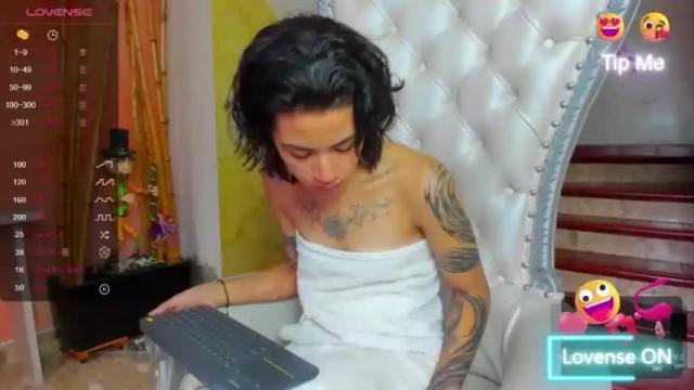 Image 11 of scarlattasnow Stream on Chaturbate on 24 months ago