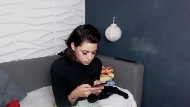 Image 6 of scarlattasnow Stream on Chaturbate on 24 months ago