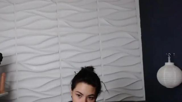 Image 12 of scarlattasnow Stream on Chaturbate on 24 months ago