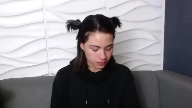 Image 12 of scarlattasnow Stream on Chaturbate on 23 months ago