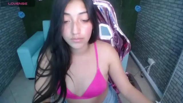 Image 10 of scarlet_b_ Stream on Chaturbate on 14 months ago