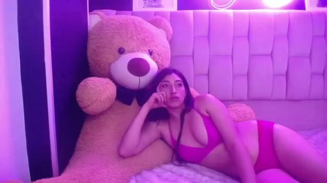 Thumbnail 1, scarlet_b_'s Stream at Chaturbate, 14 months ago
