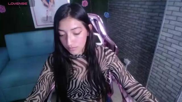 Image 4 of scarlet_b_ Stream on Chaturbate on 14 months ago