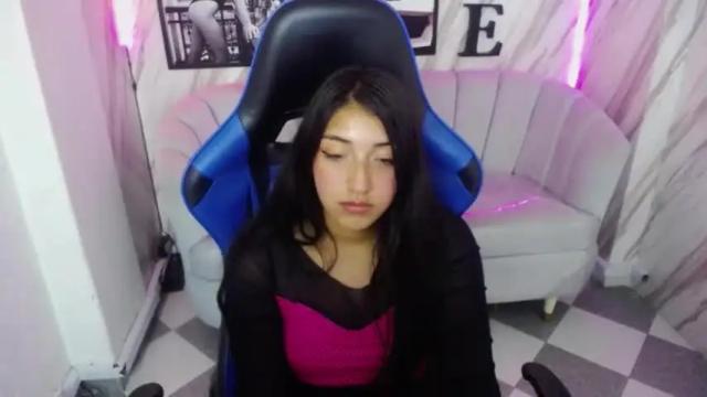 Image 7 of scarlet_b_ Stream on Chaturbate on 13 months ago