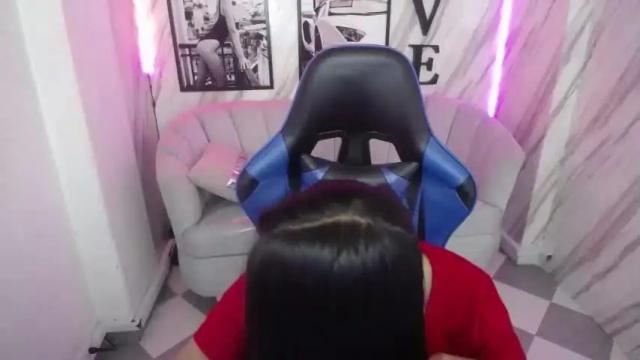Image 2 of scarlet_b_ Stream on Chaturbate on 13 months ago