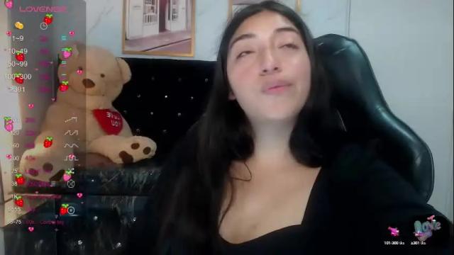 Image 11 of scarlet_b_ Stream on Chaturbate on 2 months ago